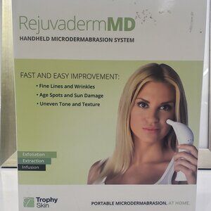 Rejuvederm MD Microdermabrasion handheld wand by Trophy Skin
